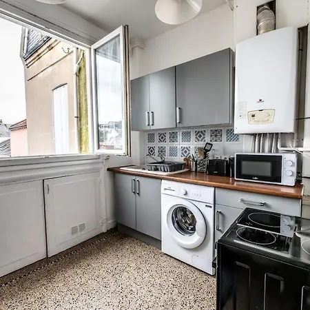 Marine Comfort T3 Cozy Center Wifi & Netflix Appartement