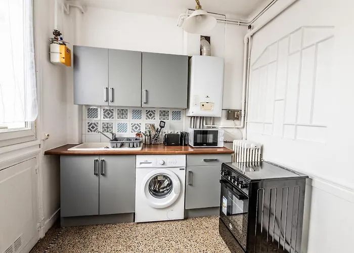 Marine Comfort T3 Cozy Center Wifi & Netflix *